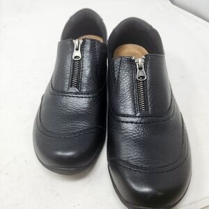 EARTH Fannie Leather Shoes BLACK front Zipper EXTREME Comfort SIZE 9.5